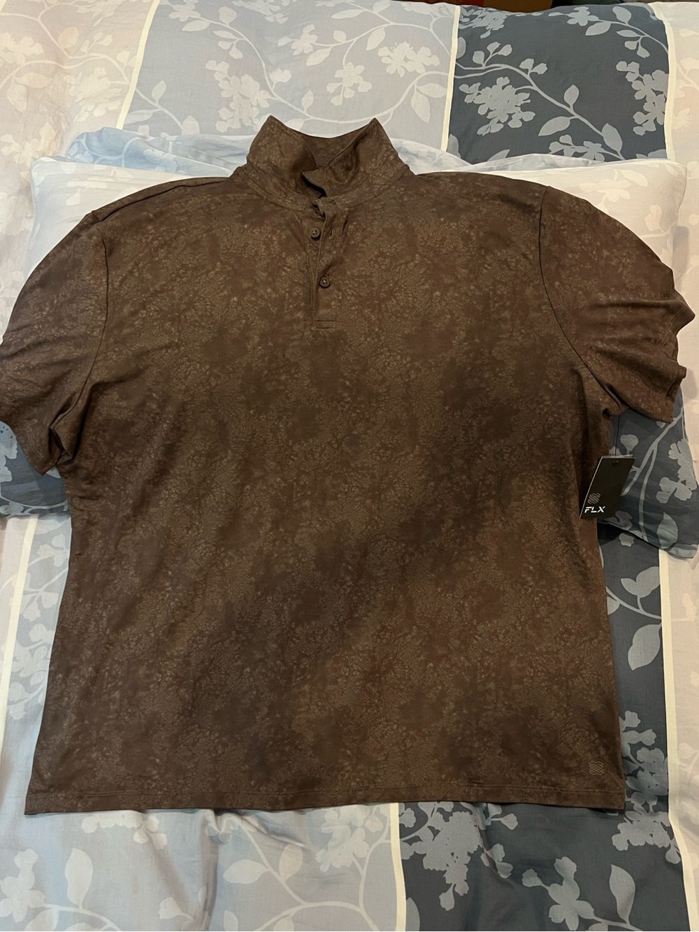 BNWT Men's FLX Luxury Soft Brown Short-Sleeve Polo with Subtle Pattern